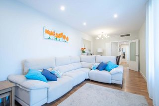 Piso en venta en Colores - Entreparques en Sevilla