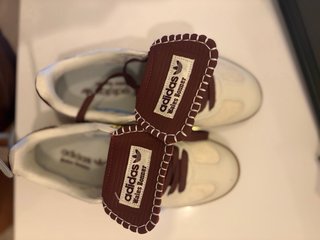 Deportivas Adidas Blancas y Marrones Talla 37