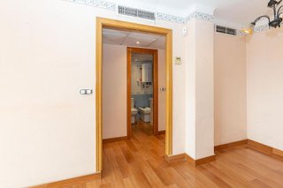 Piso en venta en Parque Ayala - Jardín de la Abadía - Huelín en Málaga