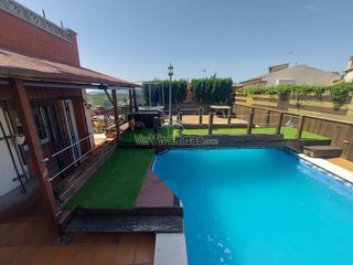 Chalet en venta en Castellbisbal