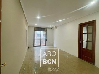 Piso en venta en Eixample en Prat de Llobregat, El