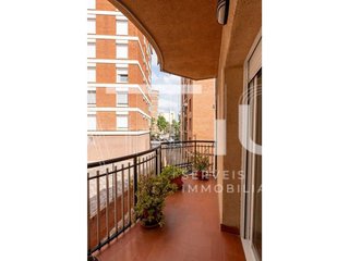 Piso en venta en Concòrdia en Sabadell