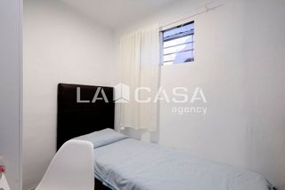 Piso en venta en Montbau en Barcelona