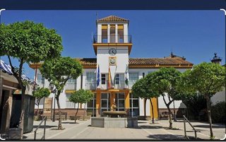 Chalet en venta en Palomares del Río