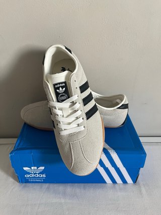 Adidas Tokio Beige/Negro