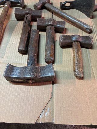 Lote herramientas antiguas: martillos y más