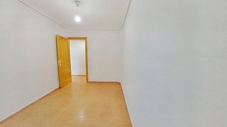 Piso en venta en Carolinas Bajas en Alicante