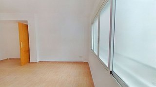 Piso en venta en Carolinas Bajas en Alicante