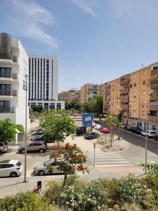 Piso en venta en Parque Ayala - Jardín de la Abadía - Huelín en Málaga