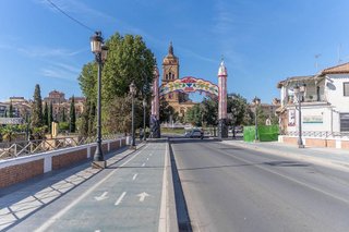 Local comercial en venta en Guadix