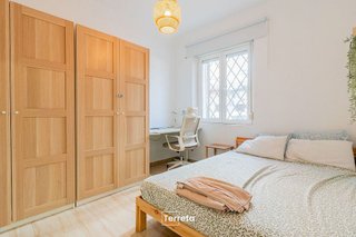 Piso en venta en La Malva-rosa en Valencia