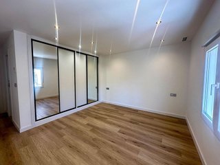 Piso en venta en Ensanche - Diputación en Alicante