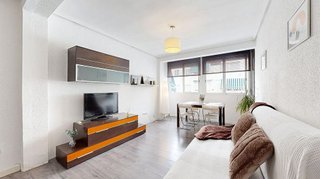 Piso en venta en Benicalap en Valencia