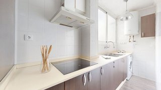 Piso en venta en Benicalap en Valencia