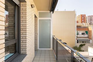 Piso en venta en Artigas - Llefià en Badalona