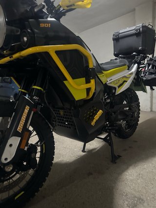 Husqvarna 901 Adventure Neumáticos Nuevos 2023