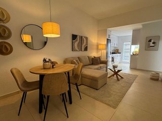 Piso en venta en  El Acequión - Los Naúfragos en Torrevieja