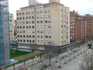 Piso en venta en Ermitagaña - Mendebaldea en Pamplona