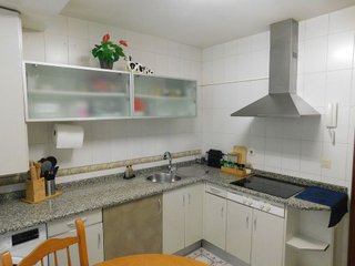 Piso en venta en Ermitagaña - Mendebaldea en Pamplona