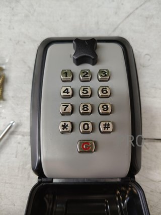 Cassettino per Chiavi con Codice