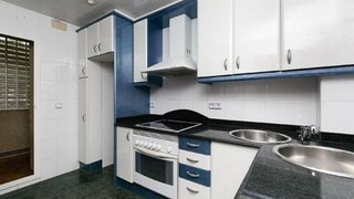 Piso en venta en La Torrassa en Hospitalet de Llobregat, L´