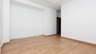 Piso en venta en La Torrassa en Hospitalet de Llobregat, L´