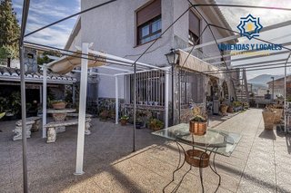 Chalet en venta en Huétor Vega