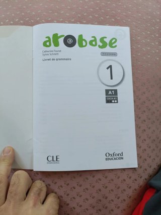 Arobase 1 libro de gramática