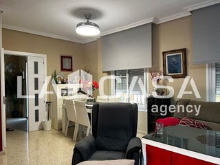 Chalet en venta en Montequinto en Dos Hermanas