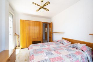 Casa adosada en venta en Cervantes en Granada
