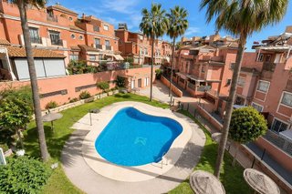 Casa adosada en venta en Alegría de la Huerta- Jardín de Málaga en Málaga