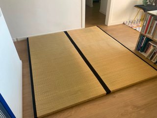 Cama de Matrimonio japonesa: futón con Tatamis