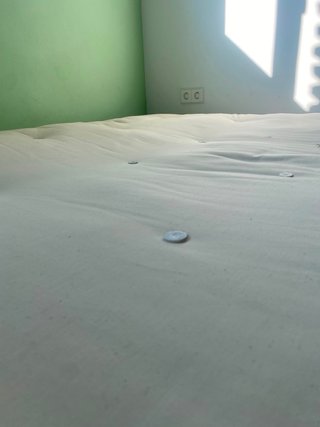 Cama de Matrimonio japonesa: futón con Tatamis