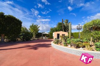 Chalet en venta en Perleta - Maitino en Elche