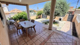 Casa adosada en venta en Nueva Torrevieja - Aguas Nuevas en Torrevieja