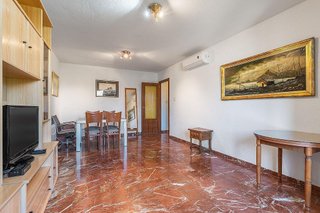Piso en venta en Pajaritos - Plaza de Toros en Granada