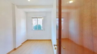Piso en venta en Juan de la Cierva en Getafe