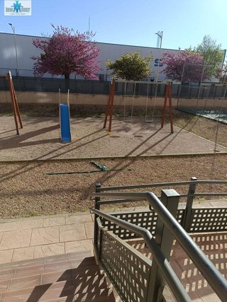 Piso en venta en Santa Cruz - Industria - Polígono Campollano en Albacete
