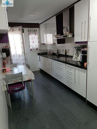 Piso en venta en Santa Cruz - Industria - Polígono Campollano en Albacete