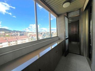 Piso en venta en Universidad en Ourense