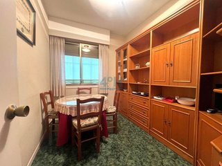 Piso en venta en Universidad en Ourense