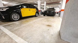 Garaje en venta en Port en Badalona