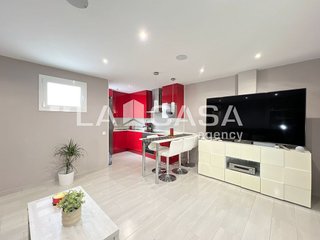 Piso en venta en Artigas - Llefià en Badalona