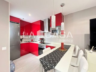 Piso en venta en Artigas - Llefià en Badalona