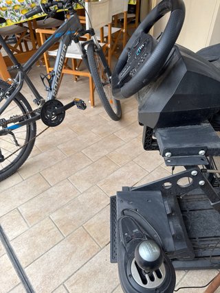 Volante Superdrive con pedali