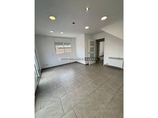 Dúplex en venta en Palau-solità i Plegamans