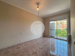 Piso en venta en Franqueses del Vallès, les