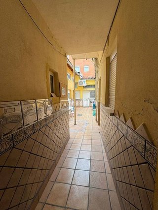Piso en venta en Numancia en Madrid