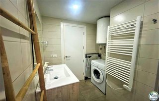 Piso en venta en Port Esportiu - Puig Rom - Canyelles en Roses
