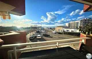 Piso en venta en Port Esportiu - Puig Rom - Canyelles en Roses